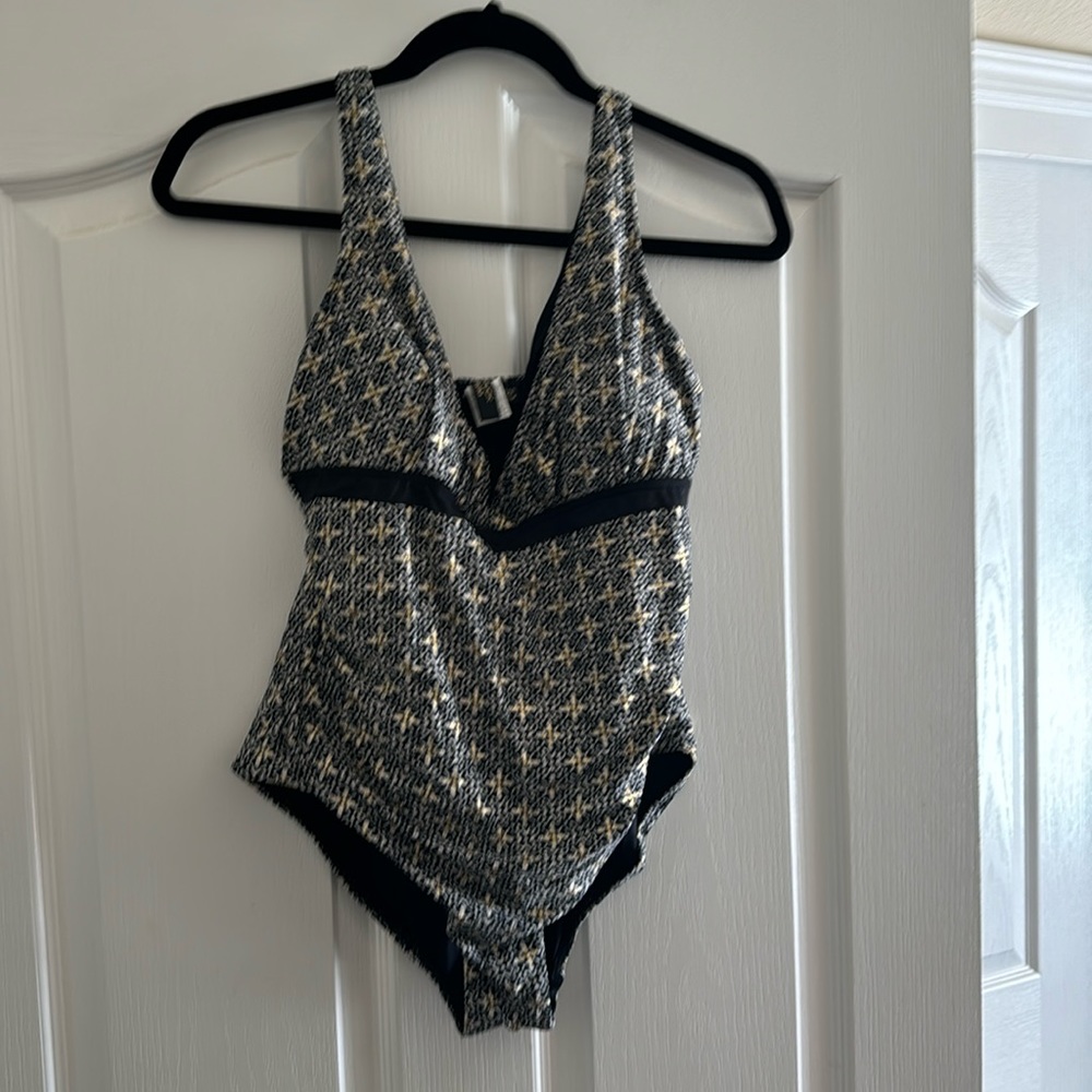 Metallic Star Print One-Piece Swimsuit - Black/Gold